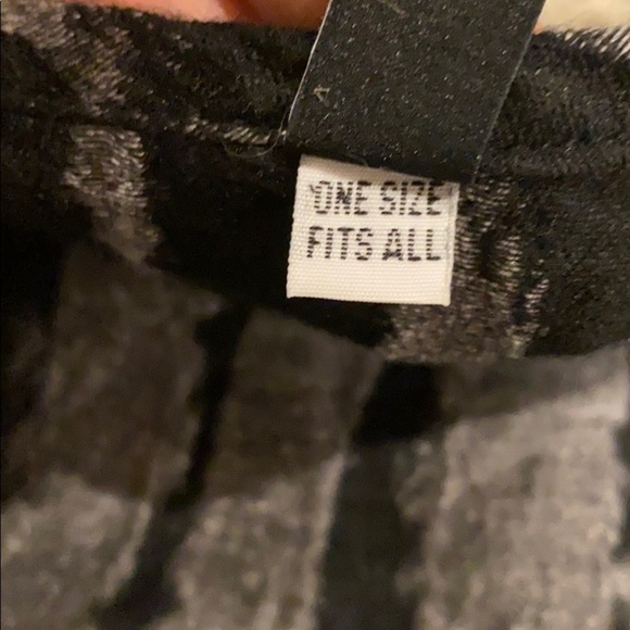 Dress to kill women’s top black gray stripes - Picture 3 of 3